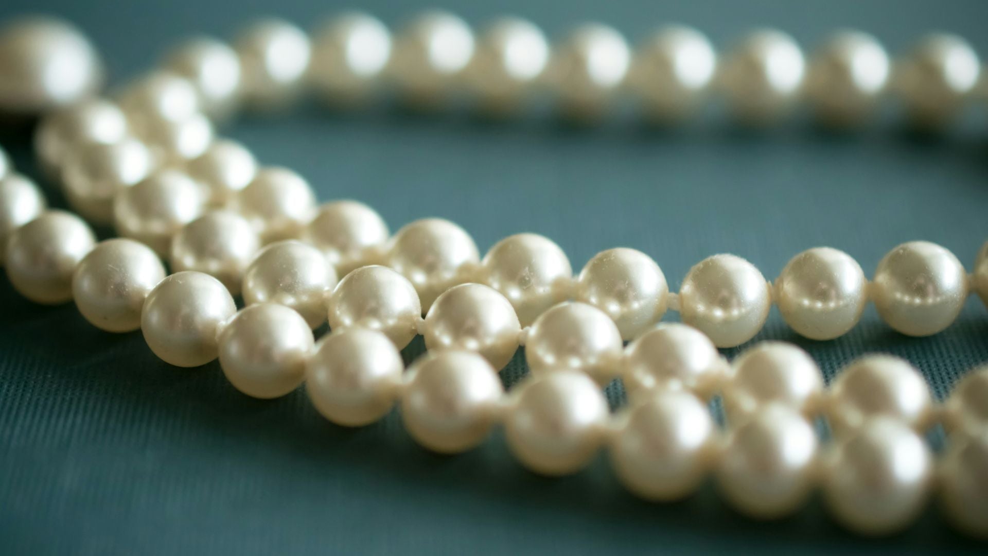 Shell Pearl Jewelry | Handcrafted & Elegant Designs